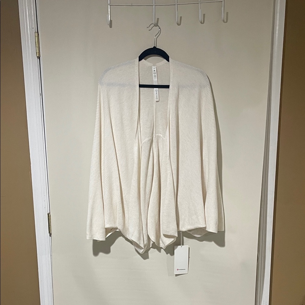 NWT Lululemon Athletica Cream Women's Sweater Cardigan Size XS/S